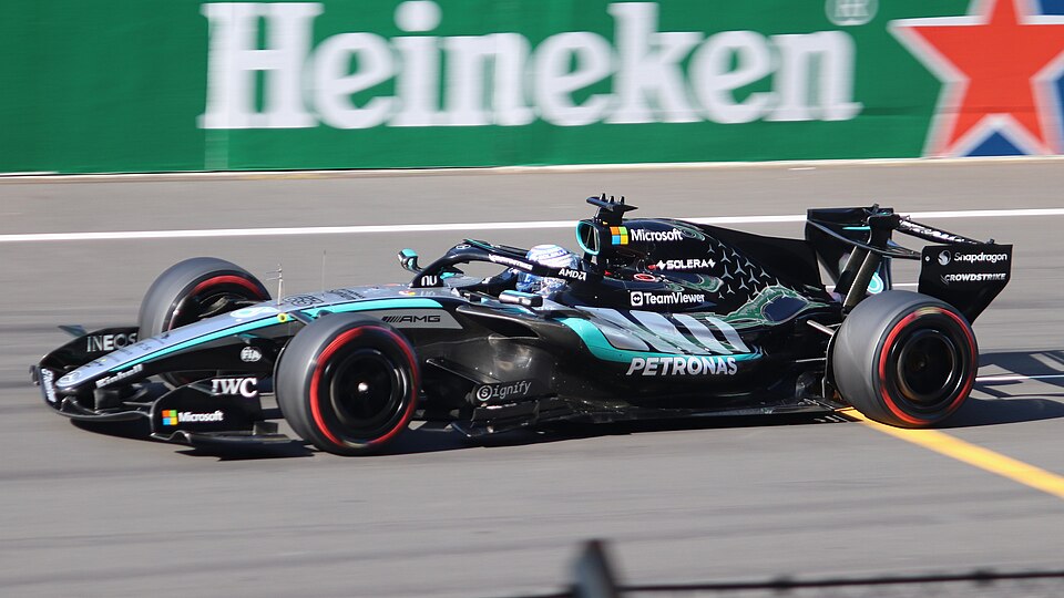 Illustration: 2025-26 Season Calendar: 18 Races Across 12 Global Venues