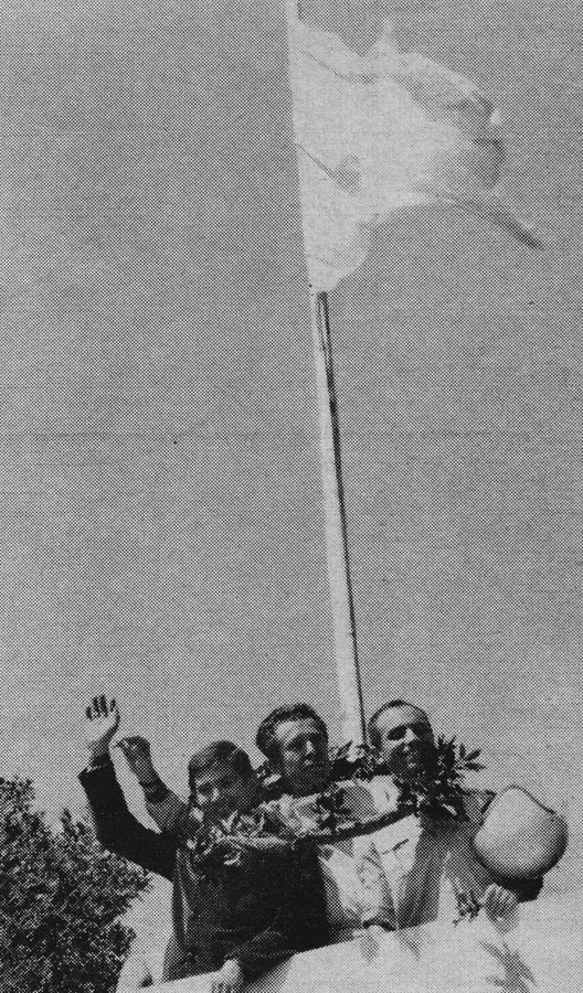 Illustration: Building Authentic Racing Driver Brand Online Illustration: Building Authentic Racing Driver Brand Online