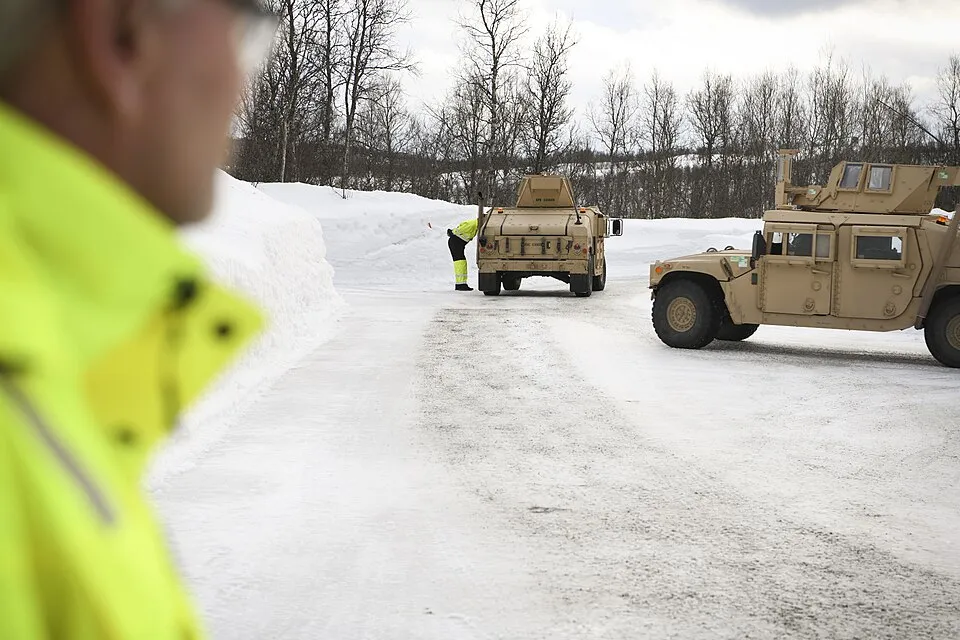 Illustration: How Should Coaching Frequency Change Between Seasons?