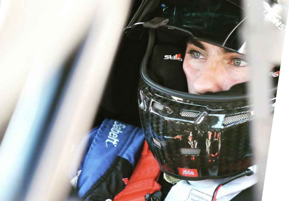 Illustration: Hydration Strategies for Extreme Cockpit Conditions Illustration: Hydration Strategies for Extreme Cockpit Conditions