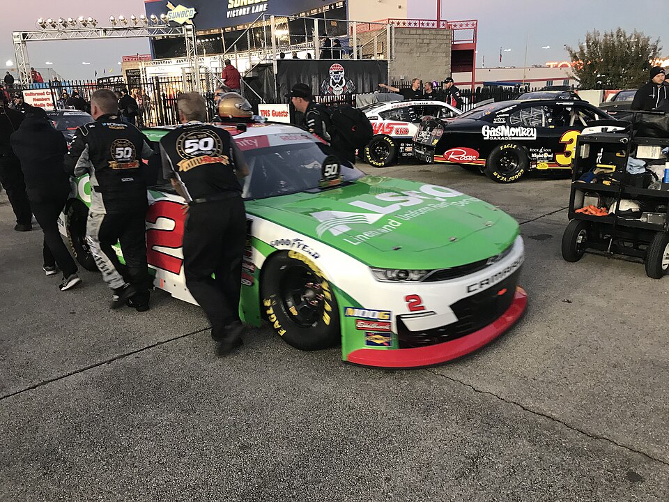 Illustration: NASCAR Playoff Qualification: How Drivers Earn Their Spot