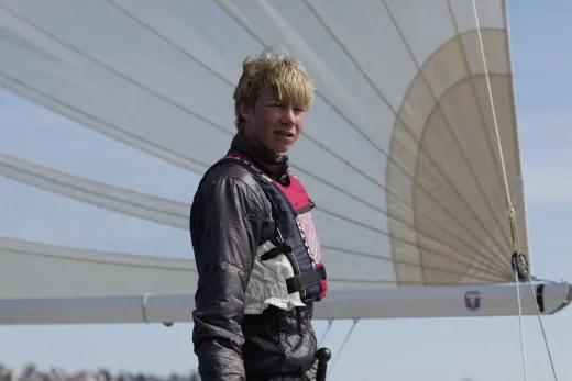 Illustration: The Dangers of Self-Taught Racing: Why Beginners Face 2-4x Higher Crash Rates