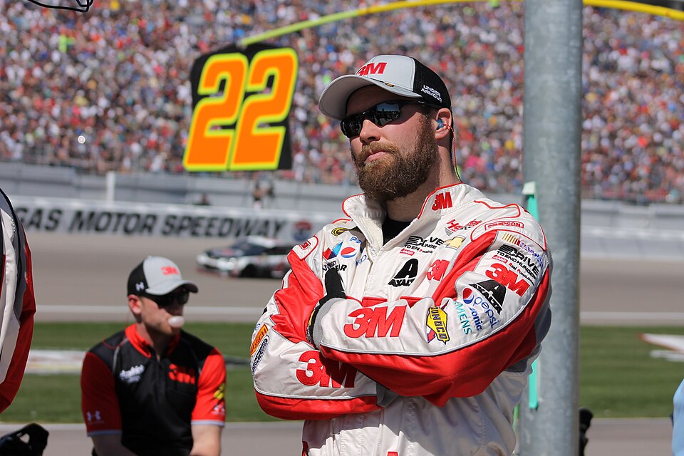 Illustration: The Five Core Pit Crew Positions Illustration: The Five Core Pit Crew Positions