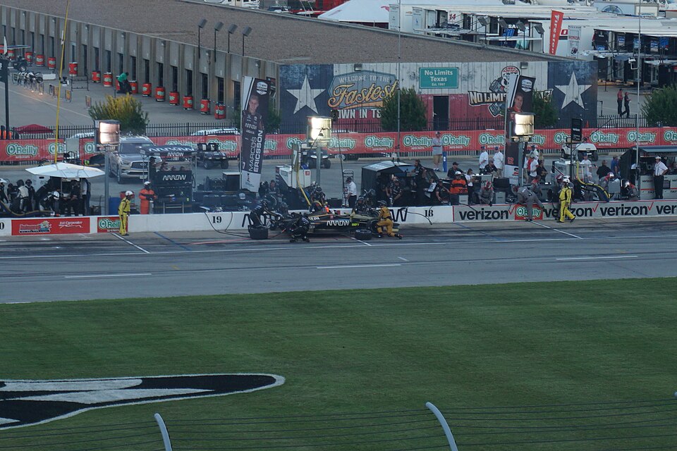 Illustration: The Paradigm Shift: From Physical Testing to Virtual Optimization