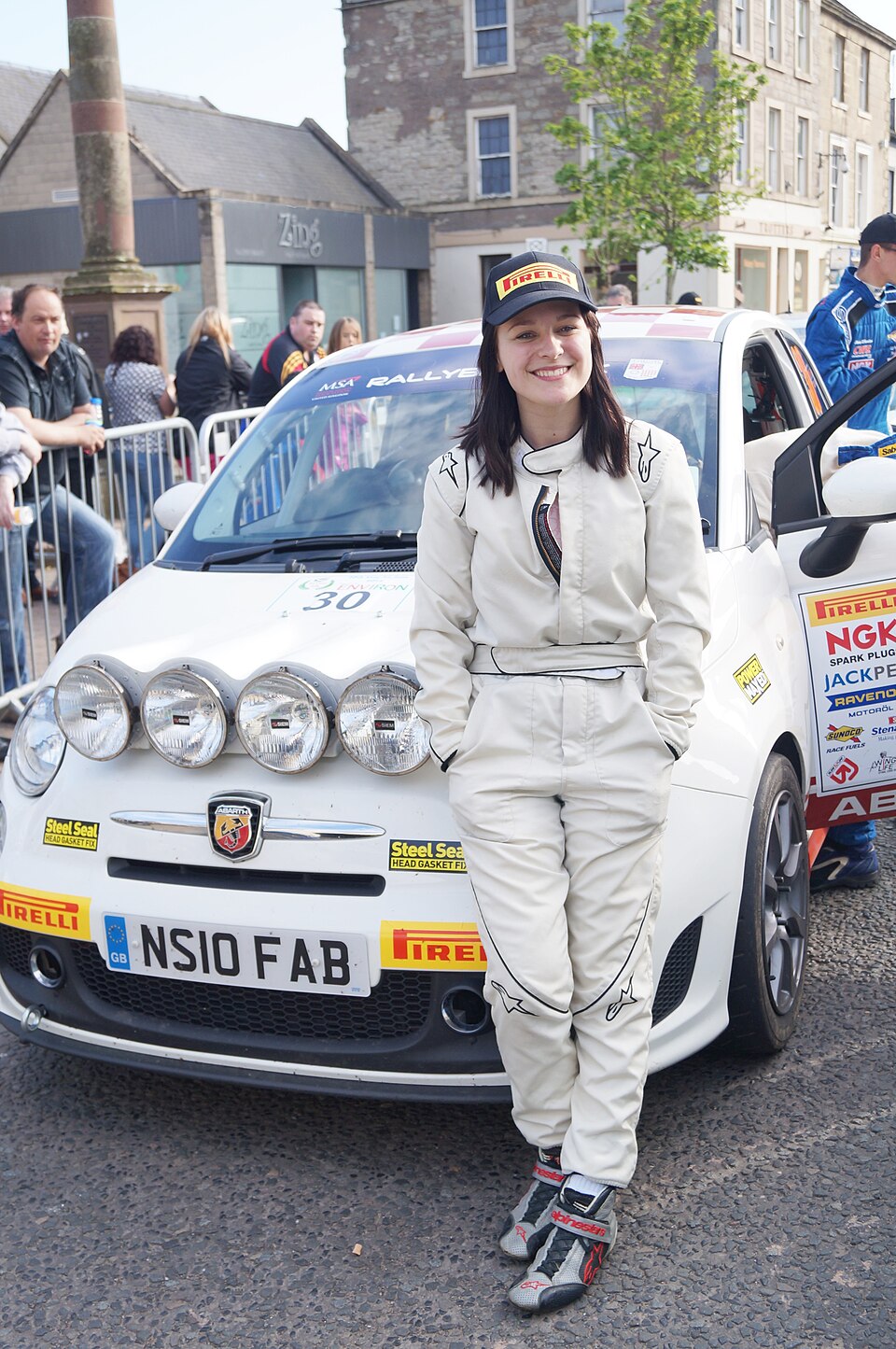 Illustration: Who is Sarah Moore and Why is She the Perfect Coach? Illustration: Who is Sarah Moore and Why is She the Perfect Coach?