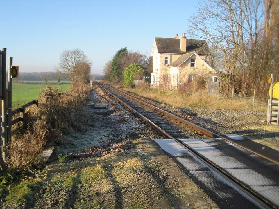 Illustration: Smart Planning: Transport, Timetables, and Pro Tips for Your Visit Illustration: Smart Planning: Transport, Timetables, and Pro Tips for Your Visit